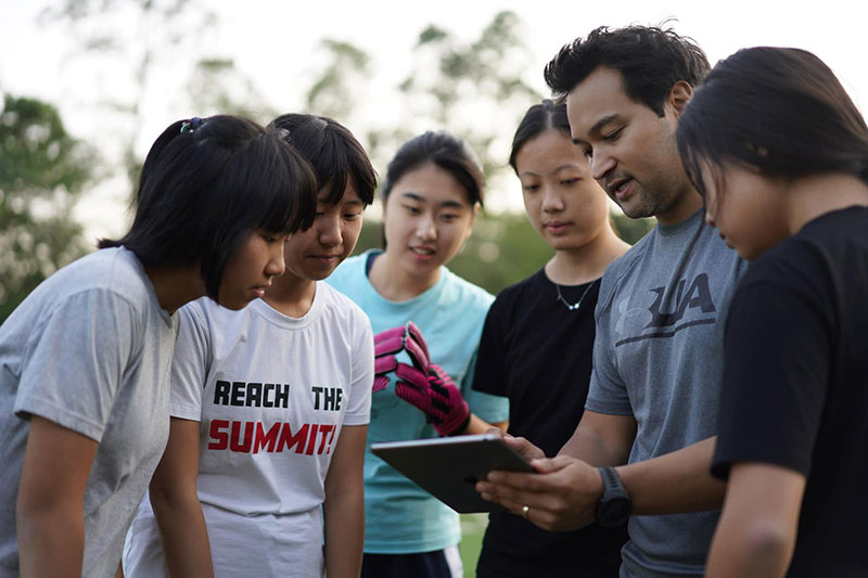 What does it mean to personalize education?